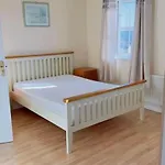 בית נופש Four Bedroomed Townhouse לטרקני