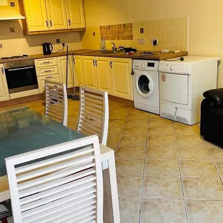 Four Bedroomed Townhouse בית נופש לטרקני