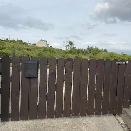 Four Bedroomed Townhouse בית נופש