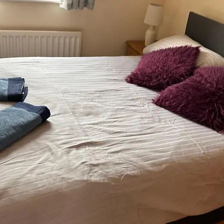 בית נופש Four Bedroomed Townhouse *